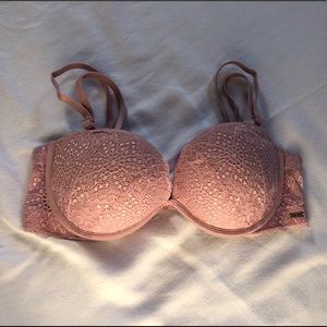 Victoria Secret Push Up Bra Strapless